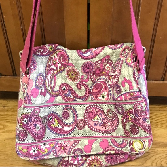Vera Bradley Messenger Bag - Picture 1 of 1